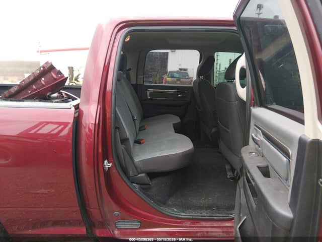 45096369 :رقم المزاد ، 1C6RR7TT0MS598491 vin ، 2021 Ram 1500 Classic Slt  4x4 6'4 Box مزاد بيع