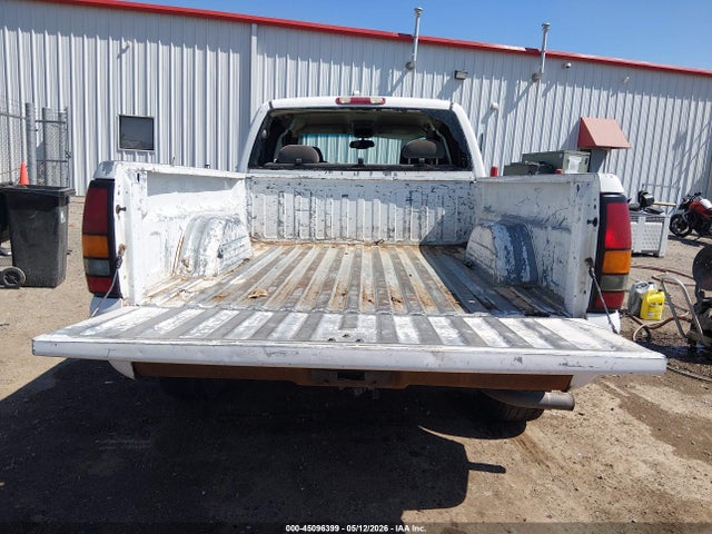 Aukcja sprzedaży 2004 Gmc Sierra 1500 Sle, vin: 2GTEC19VX41205238, numer aukcji: 45096399