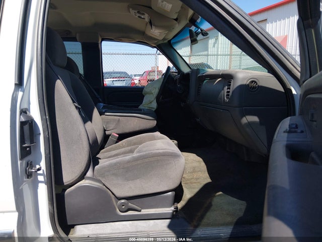 Aukcja sprzedaży 2004 Gmc Sierra 1500 Sle, vin: 2GTEC19VX41205238, numer aukcji: 45096399