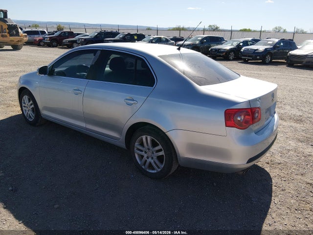 45096406 :رقم المزاد ، 3VWEG71K47M184597 vin ، 2007 Volkswagen Jetta Wolfsburg Edition مزاد بيع