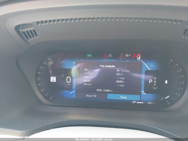 2025 Volvo Xc60 B5 Core მანქანა იყიდება აუქციონზე, vin: YV4M12RJXS1067723, აუქციონის ნომერი: 45096427