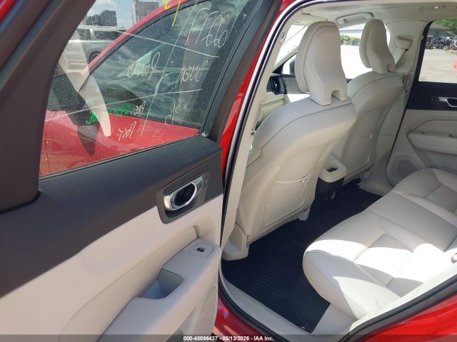 2025 Volvo Xc60 B5 Core მანქანა იყიდება აუქციონზე, vin: YV4M12RJXS1067723, აუქციონის ნომერი: 45096427