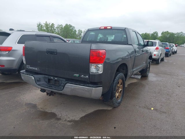 Продажа на аукционе авто 2013 Toyota Tundra Grade 5.7l V8, vin: 5TFUW5F11DX307932, номер лота: 45096451