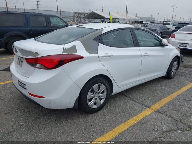 5NPDH4AE5GH777623 Hyundai ELANTRA SE