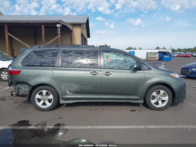 Toyota SIENNA LE 2020 5TDKZ3DC5LS025966 Image 14