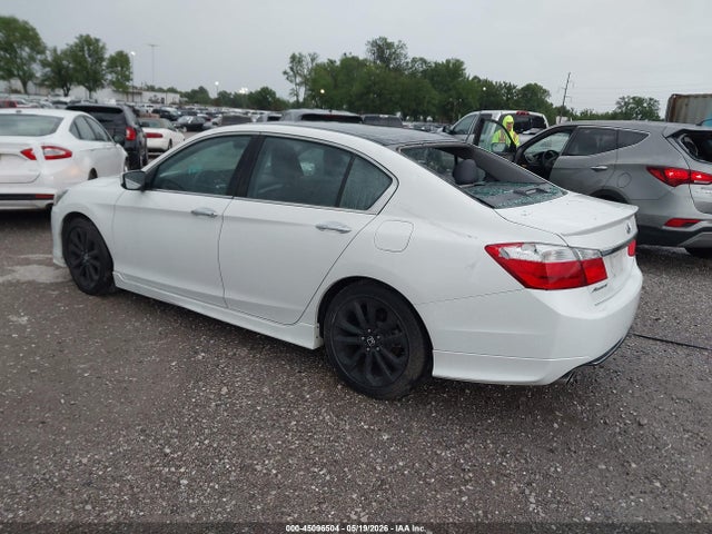 2015 Honda Accord Sport მანქანა იყიდება აუქციონზე, vin: 1HGCR2F51FA168381, აუქციონის ნომერი: 45096504