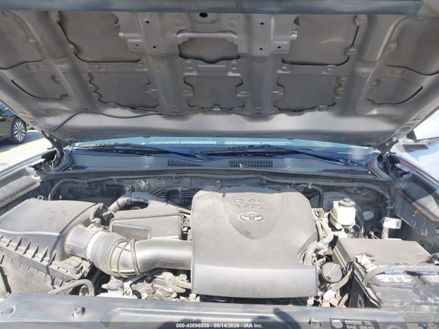 3TMAZ5CNXHM026998 Toyota Tacoma Sr5 V6