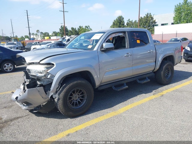 3TMAZ5CNXHM026998 Toyota Tacoma Sr5 V6