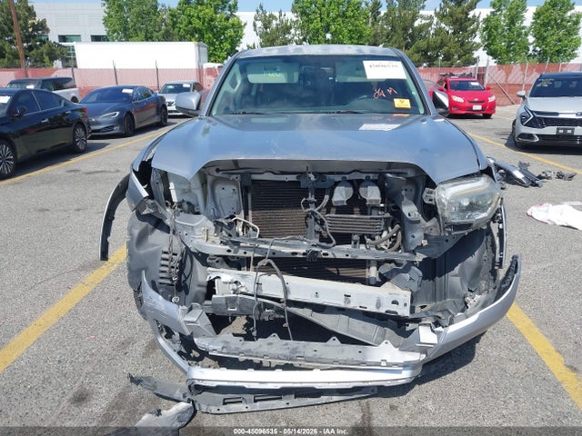 3TMAZ5CNXHM026998 Toyota Tacoma Sr5 V6