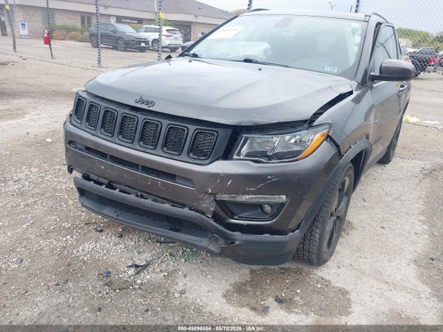 45096554 :رقم المزاد ، 3C4NJDBB7MT504577 vin ، 2021 Jeep Compass Altitude 4x4 مزاد بيع