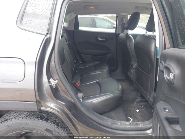 45096554 :رقم المزاد ، 3C4NJDBB7MT504577 vin ، 2021 Jeep Compass Altitude 4x4 مزاد بيع
