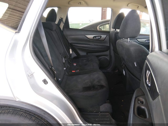 2016 Nissan Rogue S/sl/sv მანქანა იყიდება აუქციონზე, vin: 5N1AT2MT0GC900557, აუქციონის ნომერი: 45096557