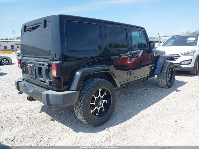 1C4BJWEG0GL204160 Jeep Wrangler Unlimited Sahara