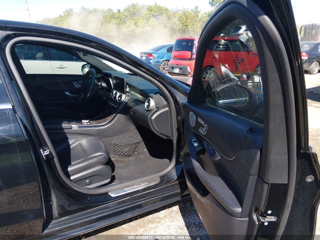 2020 Mercedes-benz C 300 4matic მანქანა იყიდება აუქციონზე, vin: 55SWF8EB0LU327567, აუქციონის ნომერი: 45096613