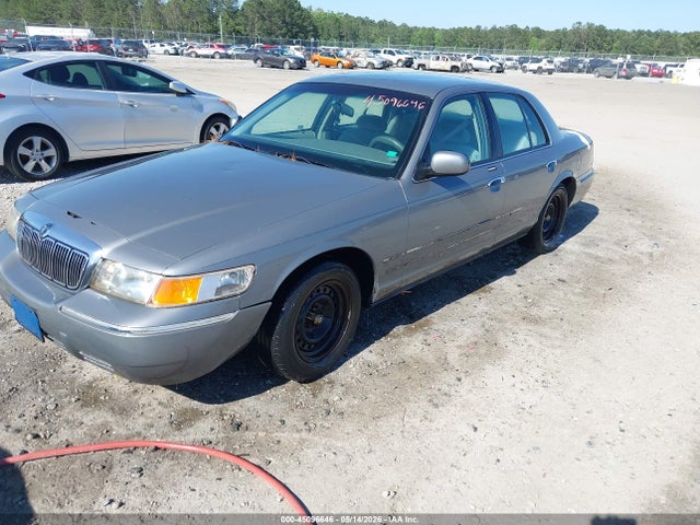 2000 Mercury Grand Marquis Gs მანქანა იყიდება აუქციონზე, vin: 2MEFM74W5YX645955, აუქციონის ნომერი: 45096646