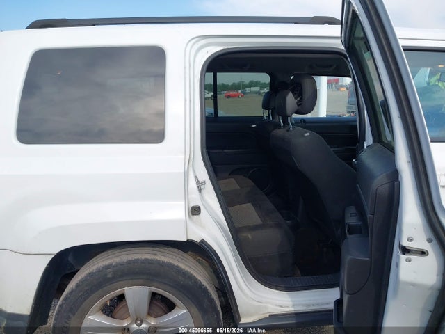 45096655 :رقم المزاد ، 1C4NJPFA2HD161157 vin ، 2017 Jeep Patriot Latitude Fwd مزاد بيع