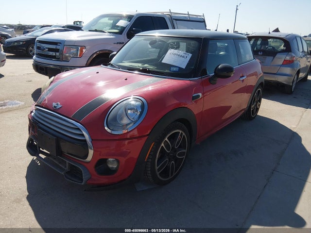45096663 :رقم المزاد ، WMWXM5C54F3A04325 vin ، 2015 Mini Hardtop Cooper مزاد بيع