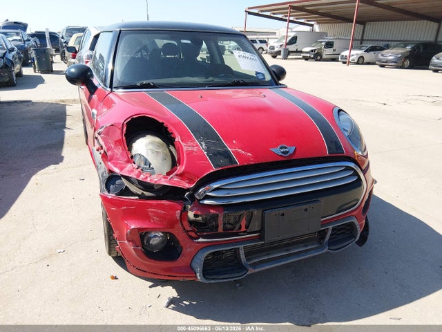 45096663 :رقم المزاد ، WMWXM5C54F3A04325 vin ، 2015 Mini Hardtop Cooper مزاد بيع