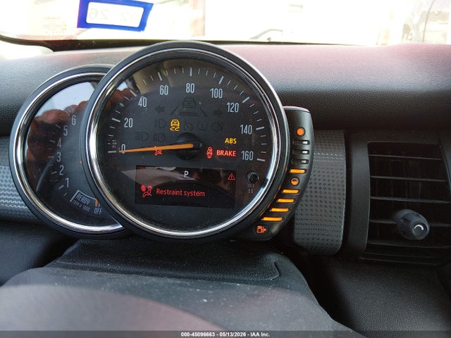 45096663 :رقم المزاد ، WMWXM5C54F3A04325 vin ، 2015 Mini Hardtop Cooper مزاد بيع