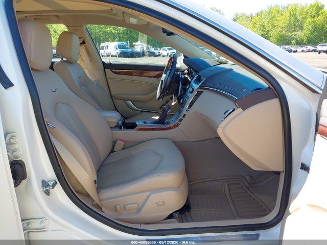 2010 Cadillac Cts Luxury მანქანა იყიდება აუქციონზე, vin: 1G6DG5EG3A0115745, აუქციონის ნომერი: 45096666