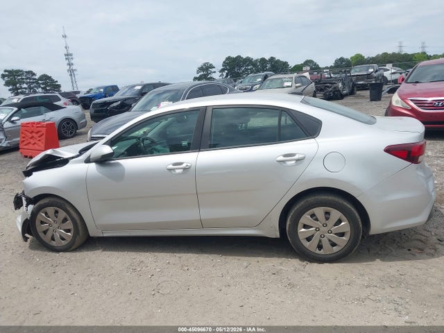 2018 Kia Rio S მანქანა იყიდება აუქციონზე, vin: 3KPA24AB3JE115044, აუქციონის ნომერი: 45096670