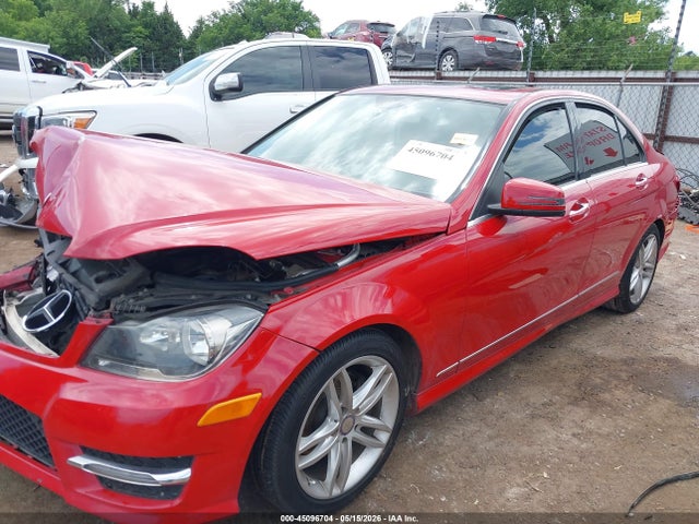 Aukcja sprzedaży 2014 Mercedes-benz C 250 Sport, vin: WDDGF4HB5ER308462, numer aukcji: 45096704