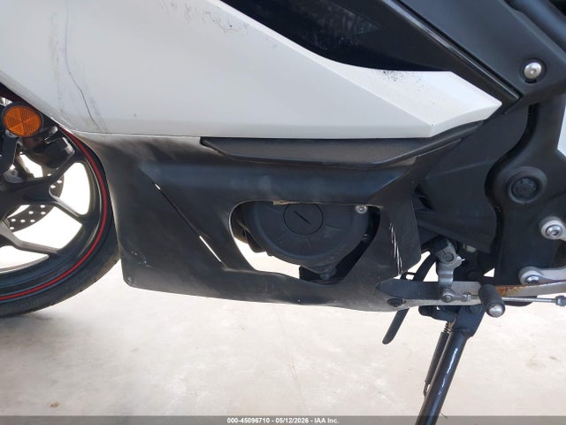 Продажа на аукционе авто 2019 Yamaha Yzfr3 A, vin: MH3RH18Y2KK001451, номер лота: 45096710