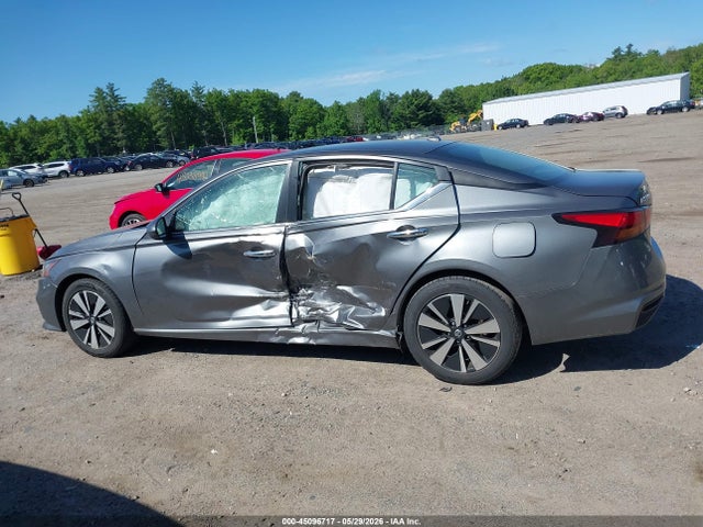 1N4BL4DV3NN387530 Nissan Altima Sv Fwd