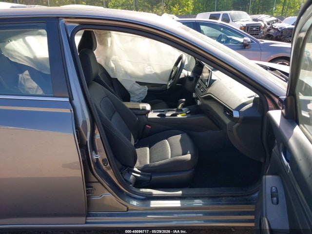 1N4BL4DV3NN387530 Nissan Altima Sv Fwd