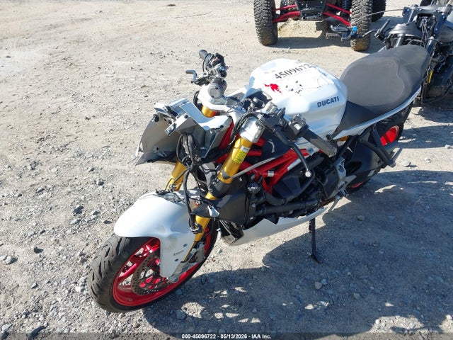 Ducati Supersport 2017 ZDMVABDS8HB003369 Image 2