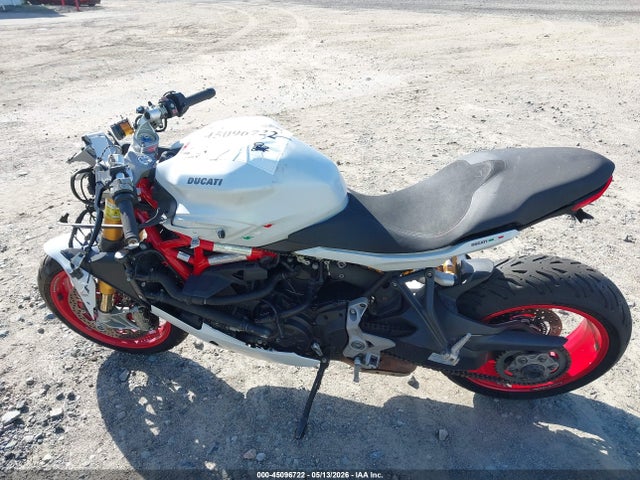 Ducati Supersport 2017 ZDMVABDS8HB003369 Image 13