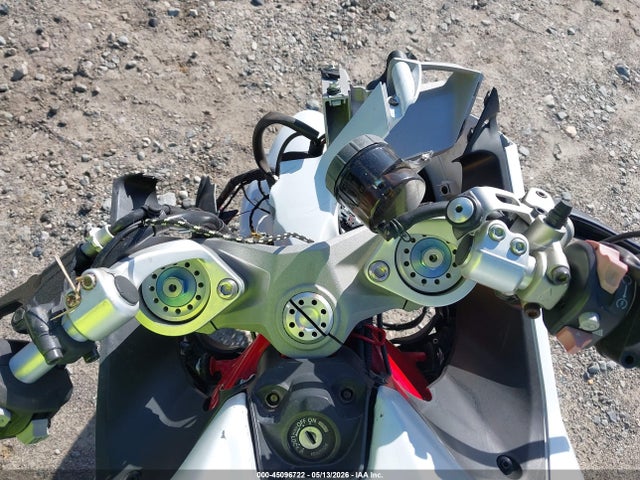 Ducati Supersport 2017 ZDMVABDS8HB003369 Image 7