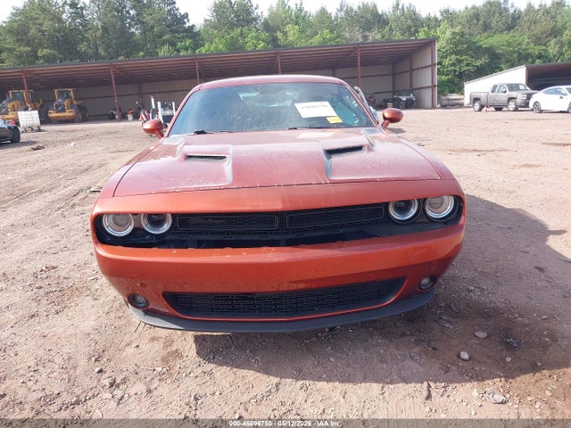 Продажа на аукционе авто 2021 Dodge Challenger Sxt, vin: 2C3CDZAGXMH610754, номер лота: 45096750