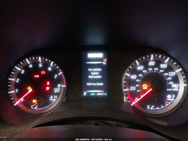 45096762 :رقم المزاد ، 5TDCZRBH2MS133386 vin ، 2021 Toyota Highlander L مزاد بيع