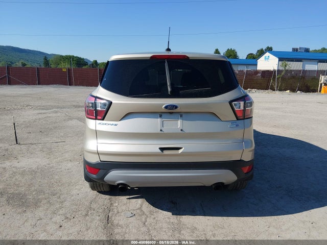 Продажа на аукционе авто 2017 Ford Escape Se, vin: 1FMCU9GD5HUC30745, номер лота: 45096800