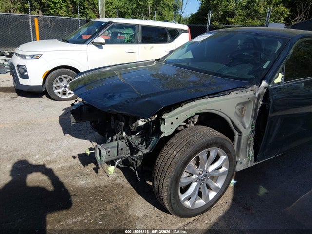 Продажа на аукционе авто 2018 Chrysler 300 Touring L Awd, vin: 2C3CCARG3JH226786, номер лота: 45096816
