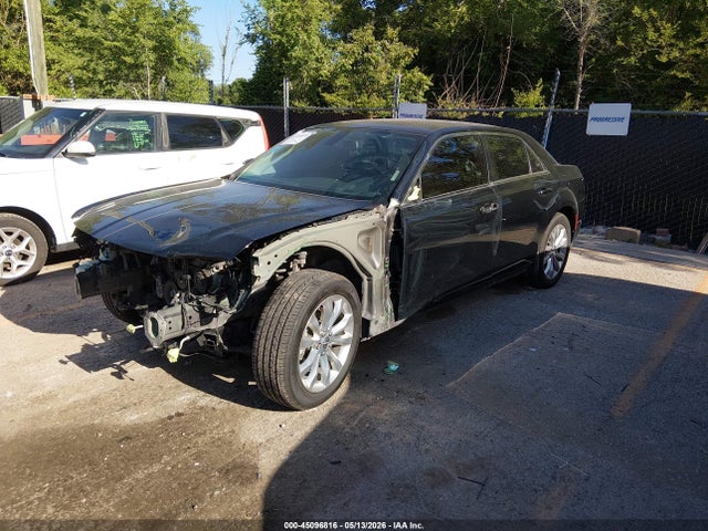Продажа на аукционе авто 2018 Chrysler 300 Touring L Awd, vin: 2C3CCARG3JH226786, номер лота: 45096816