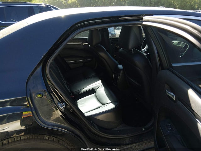 Продажа на аукционе авто 2018 Chrysler 300 Touring L Awd, vin: 2C3CCARG3JH226786, номер лота: 45096816