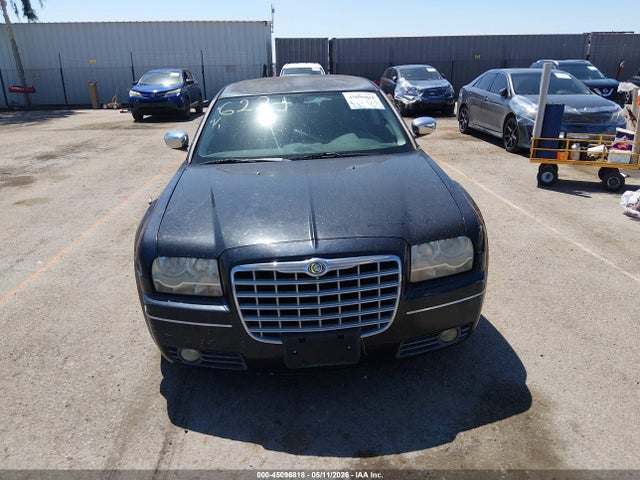 2010 Chrysler 300 Touring/signature Series/executive Series მანქანა იყიდება აუქციონზე, vin: 2C3CA5CV3AH206221, აუქციონის ნომერი: 45096818