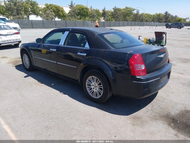 2010 Chrysler 300 Touring/signature Series/executive Series მანქანა იყიდება აუქციონზე, vin: 2C3CA5CV3AH206221, აუქციონის ნომერი: 45096818