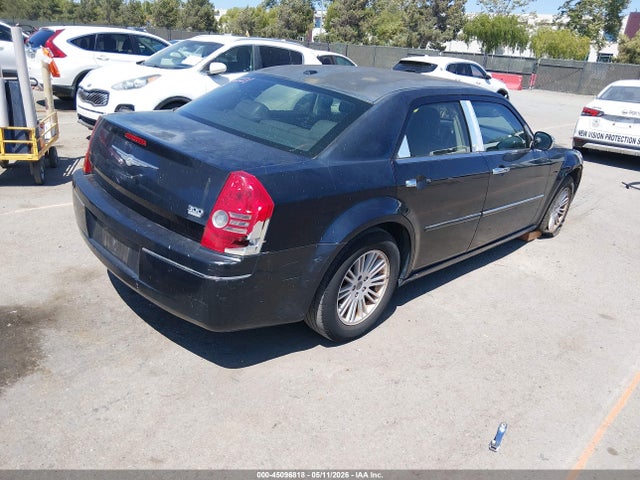 2010 Chrysler 300 Touring/signature Series/executive Series მანქანა იყიდება აუქციონზე, vin: 2C3CA5CV3AH206221, აუქციონის ნომერი: 45096818