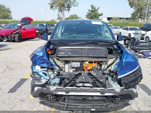 7SAYGDED9TF550890 Tesla Model Y Premium Rear-wheel Drive/standard Rear-wheel Drive