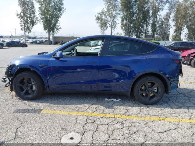 Auction sale of the 2026 Tesla Model Y Premium Rear-wheel Drive/standard Rear-wheel Drive, vin: 7SAYGDED9TF550890, lot number: 45096819