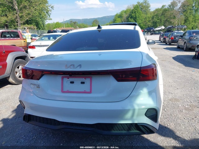 Продажа на аукционе авто 2023 Kia Forte Lx, vin: 3KPF24AD1PE555246, номер лота: 45096831