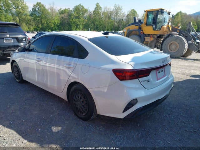 Продажа на аукционе авто 2023 Kia Forte Lx, vin: 3KPF24AD1PE555246, номер лота: 45096831