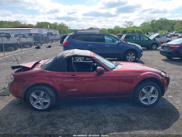 Продаж на аукціоні авто 2006 Mazda Mx-5 Touring, vin: JM1NC25FX60119012, номер лоту: 45096835