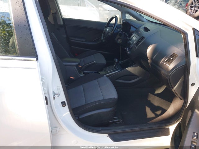 Aukcja sprzedaży 2015 Kia Forte Ex, vin: KNAFX5A81F5261279, numer aukcji: 45096860