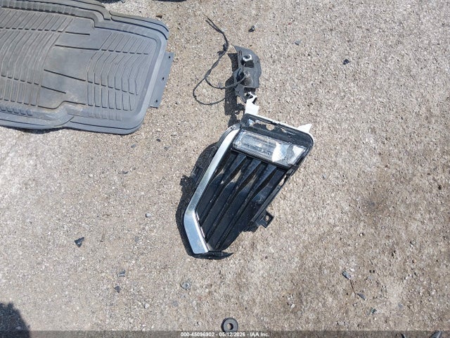 45096902 :رقم المزاد ، 1GYKNCRS3KZ107911 vin ، 2019 Cadillac Xt5 Luxury مزاد بيع