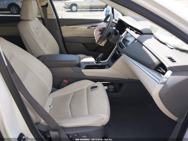 45096902 :رقم المزاد ، 1GYKNCRS3KZ107911 vin ، 2019 Cadillac Xt5 Luxury مزاد بيع