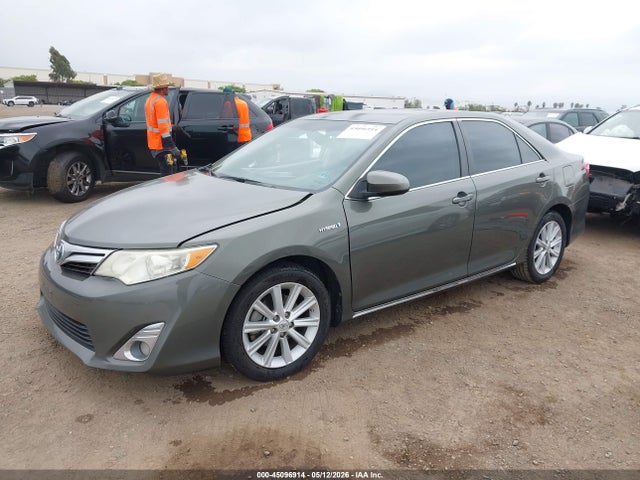 4T1BD1FK5EU099065 Toyota Camry Hybrid Xle